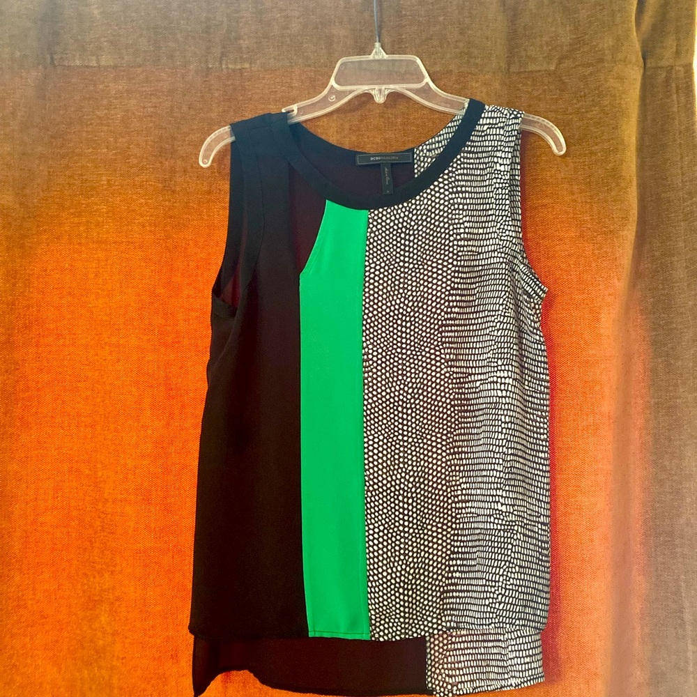 BCBGMazAzria Black Green Patterned short sleeve Blouse S